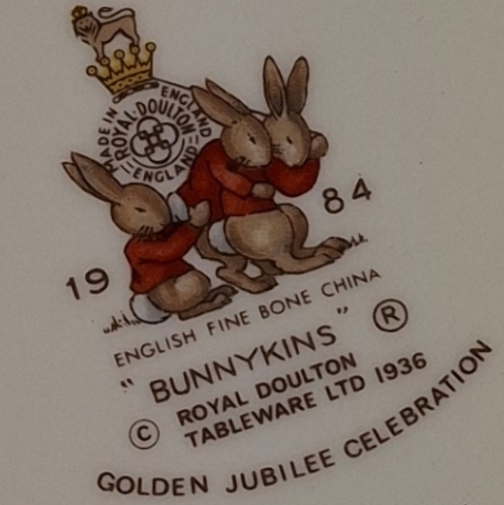 Vintage Royal Doulton Bunnykins Plate "Bath Time" 1936 English Fine Bone China - Picture 11 of 11